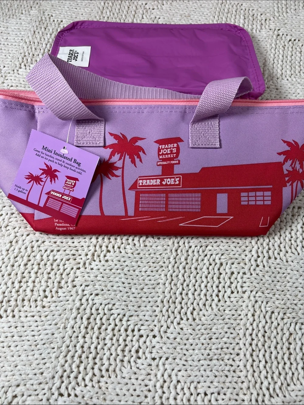 Trader Joe’s Insulated Mini Tote - Picture 3 of 4